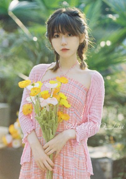 美女献身