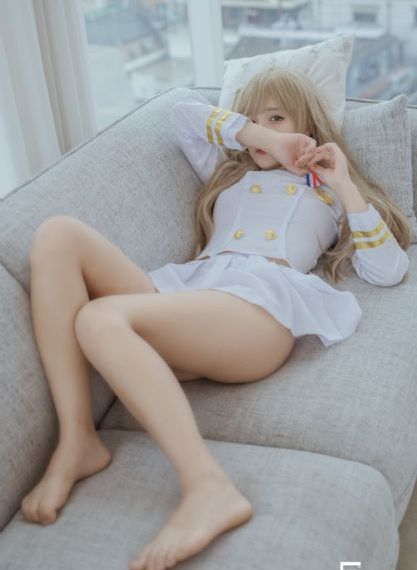 秋霞三级伦电影