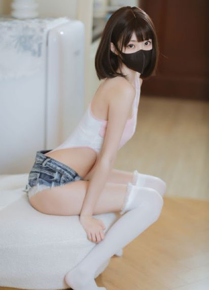 男人多人做人爱的视频