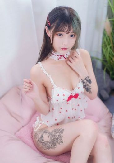 俄罗斯性生交免费看
