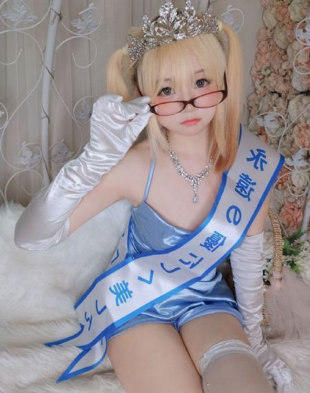 被最想拥抱的人威胁了西班牙