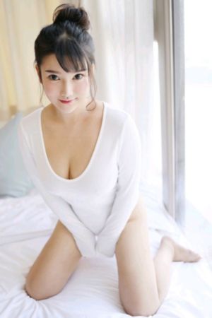 森林里的熊先生在冬眠中动漫